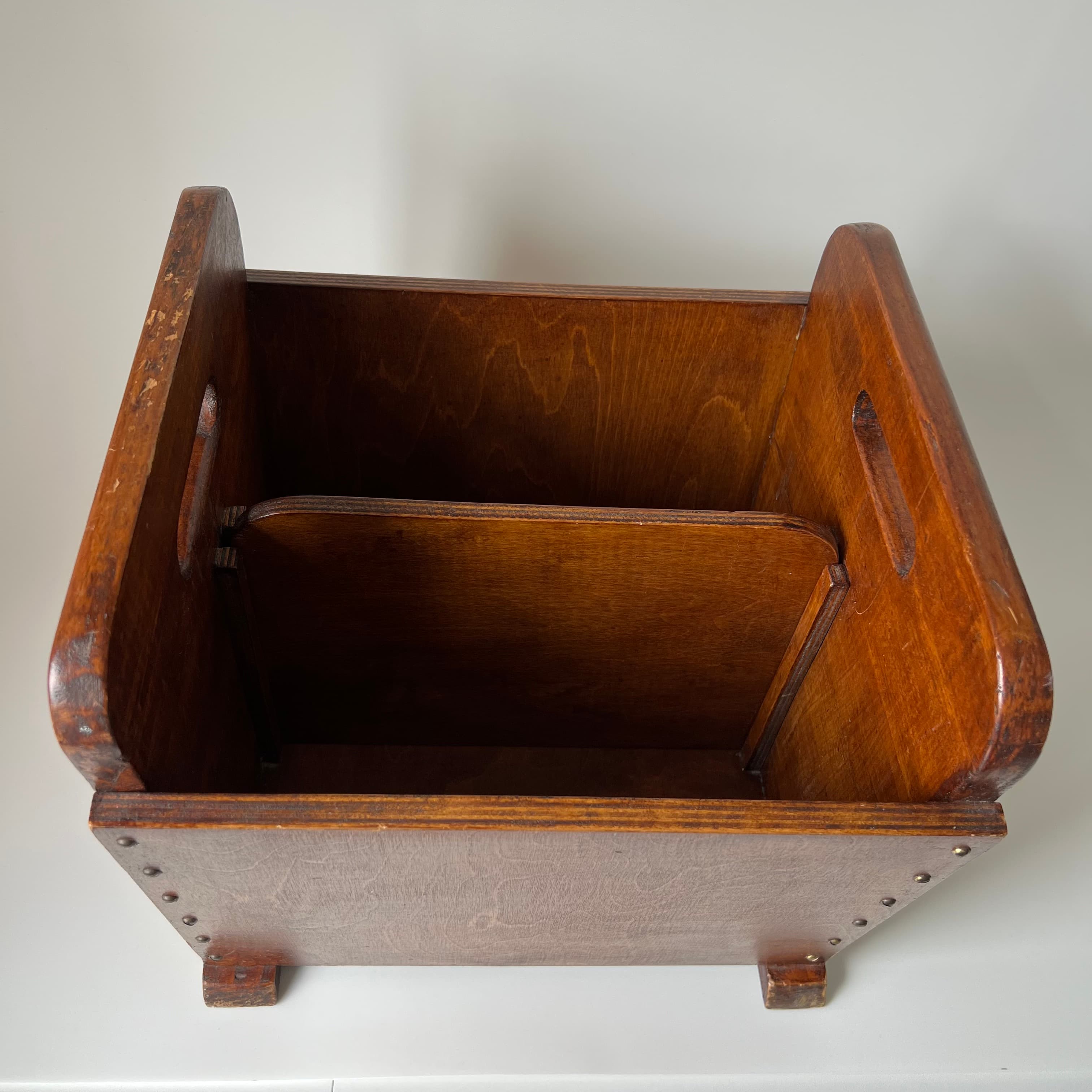 Mid-Century Style Wooden Magazine Rack detail 1