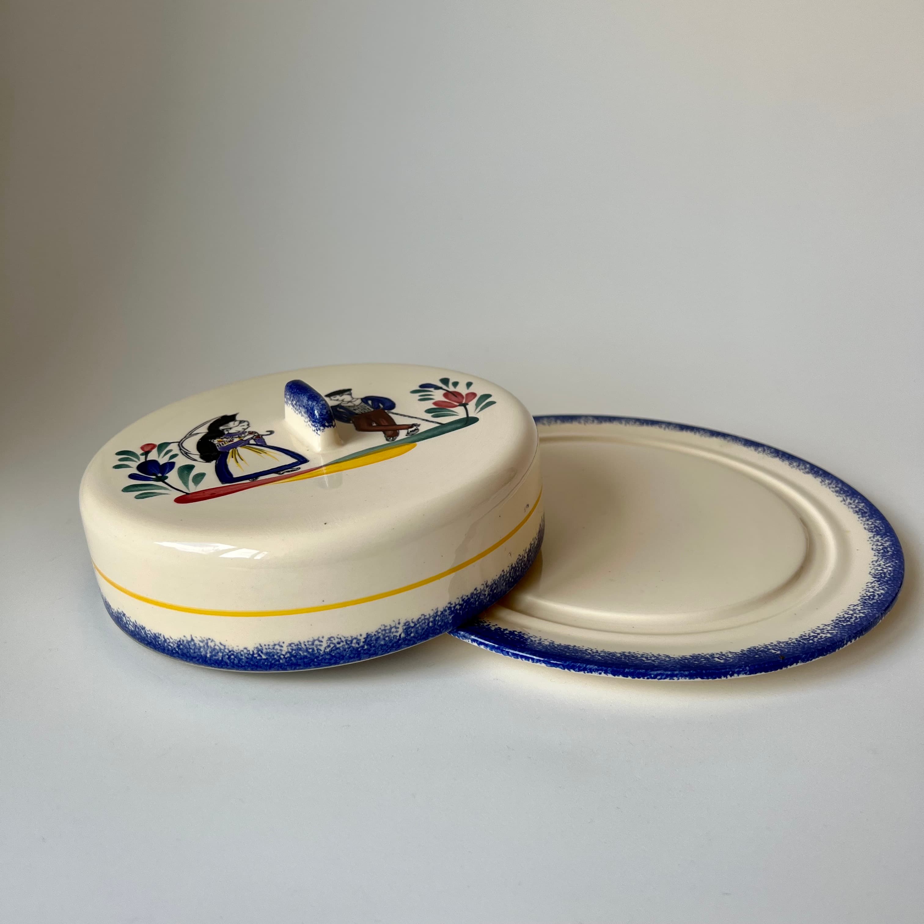 Vintage Lidded Serving Dish with French Folk Art Decoration detail 2