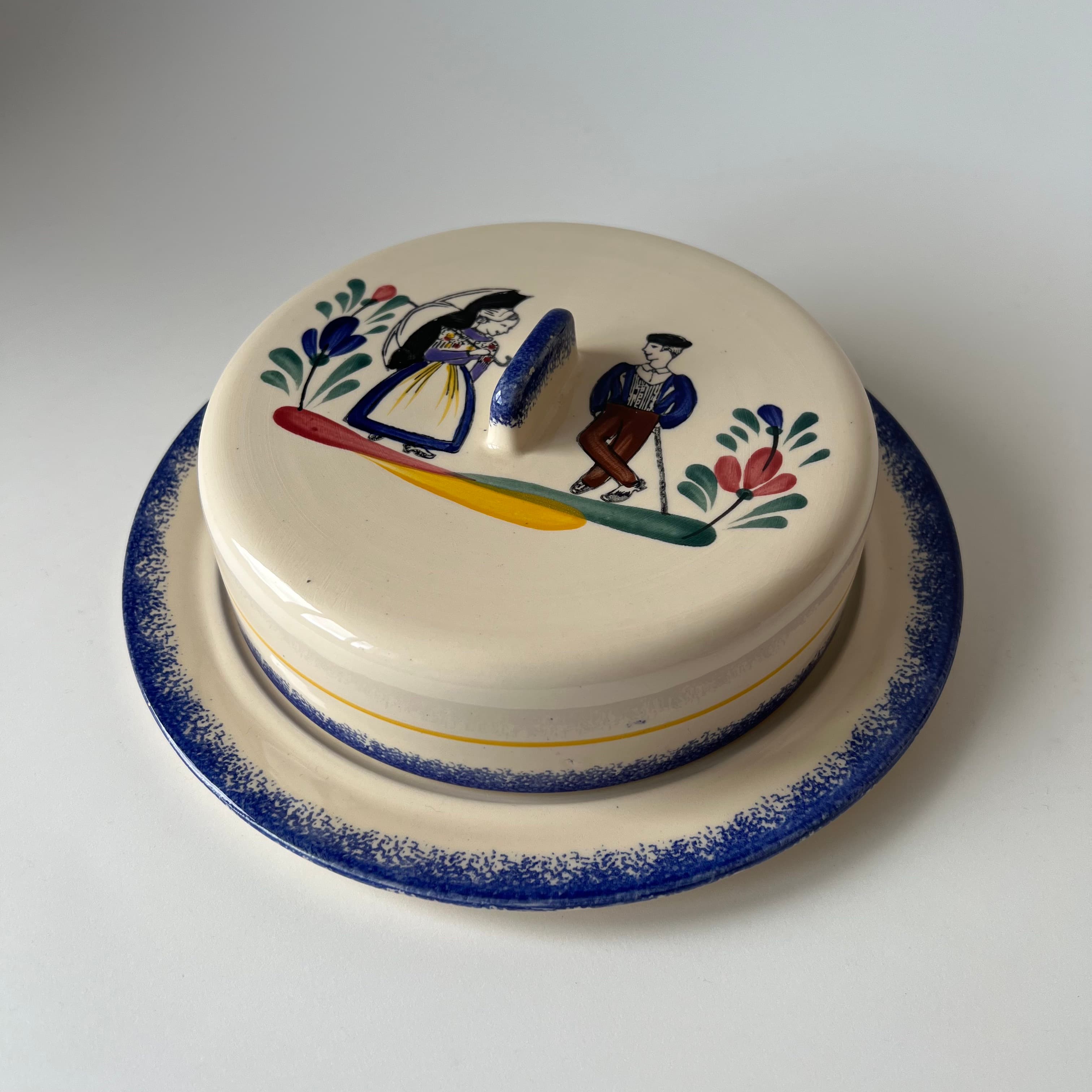 Vintage Lidded Serving Dish with French Folk Art Decoration detail 4