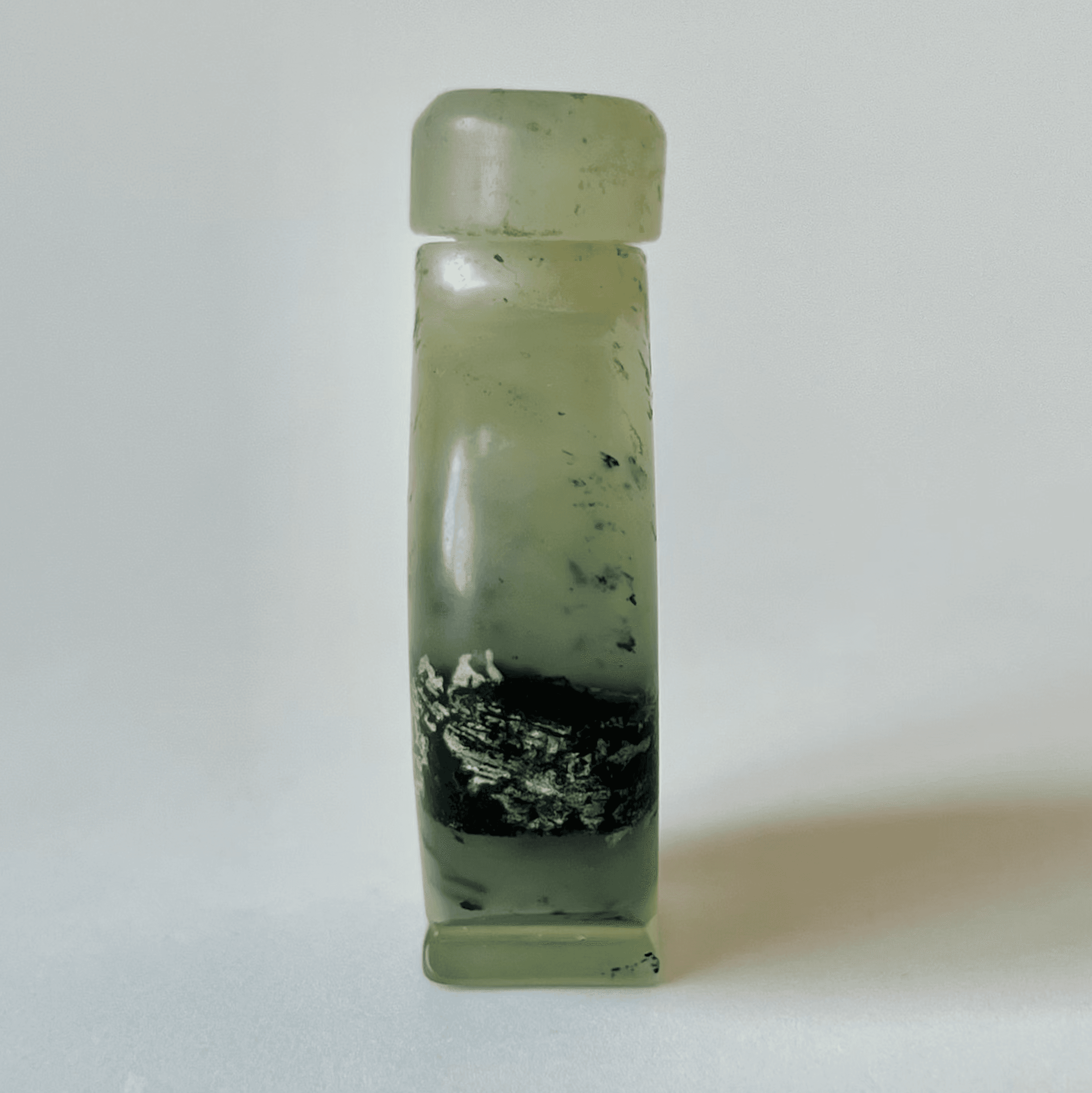Vintage Carved Hardstone Snuff Bottle detail 5