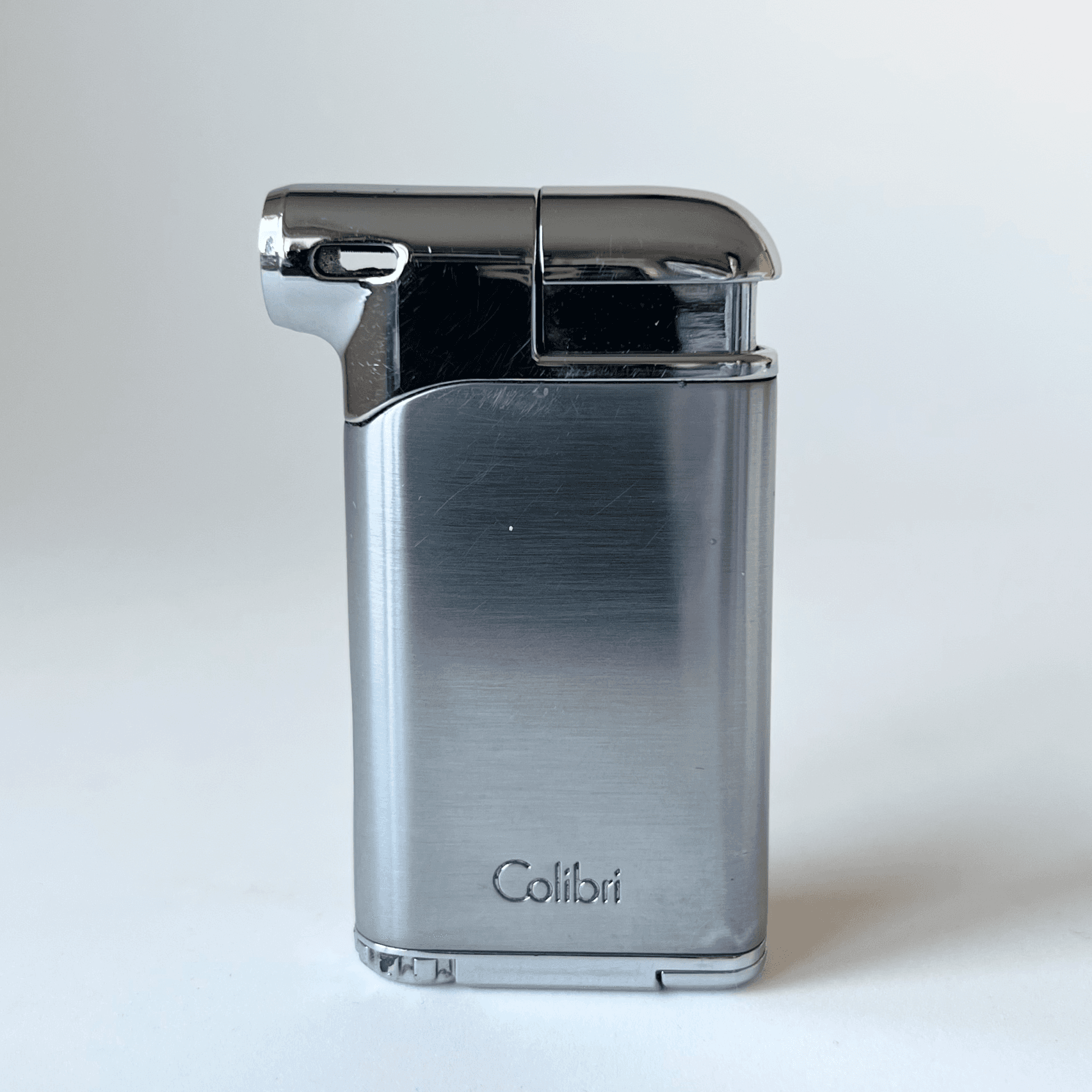 Vintage Chrome Colibri Butane Lighter with Original Box detail 3