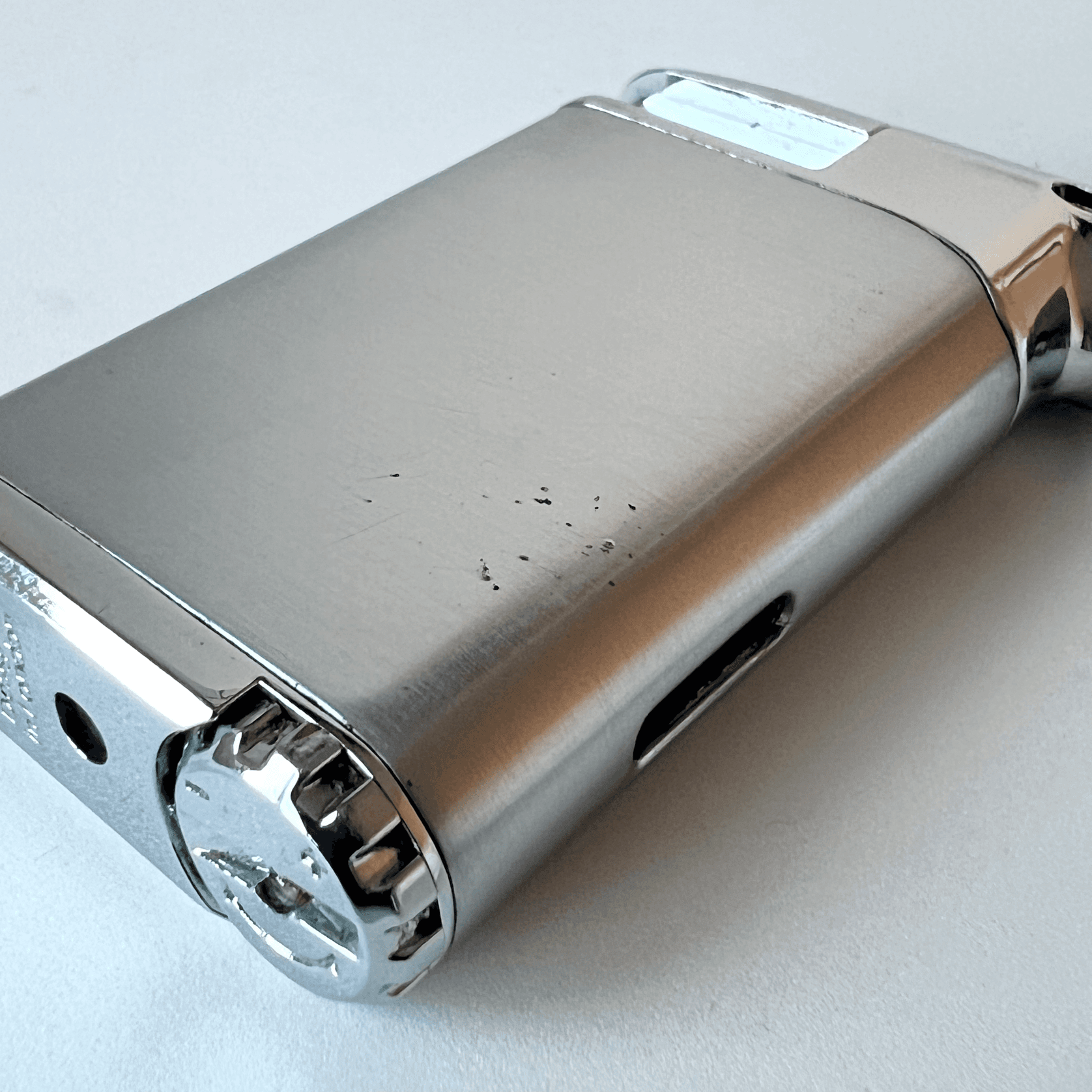 Vintage Chrome Colibri Butane Lighter with Original Box detail 12