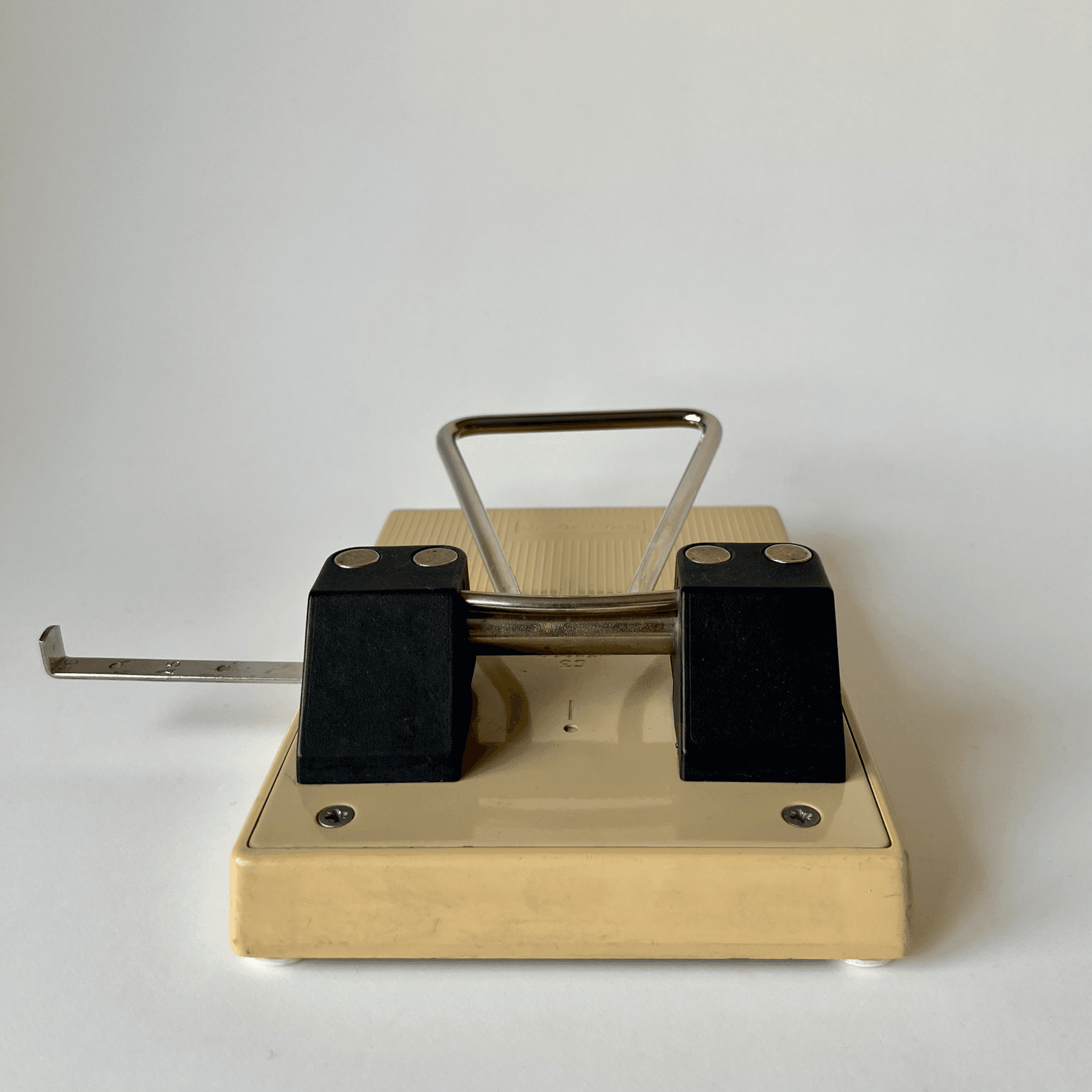 Vintage Swedish Heavy Duty Hole Punch Sharpo 51 detail 8