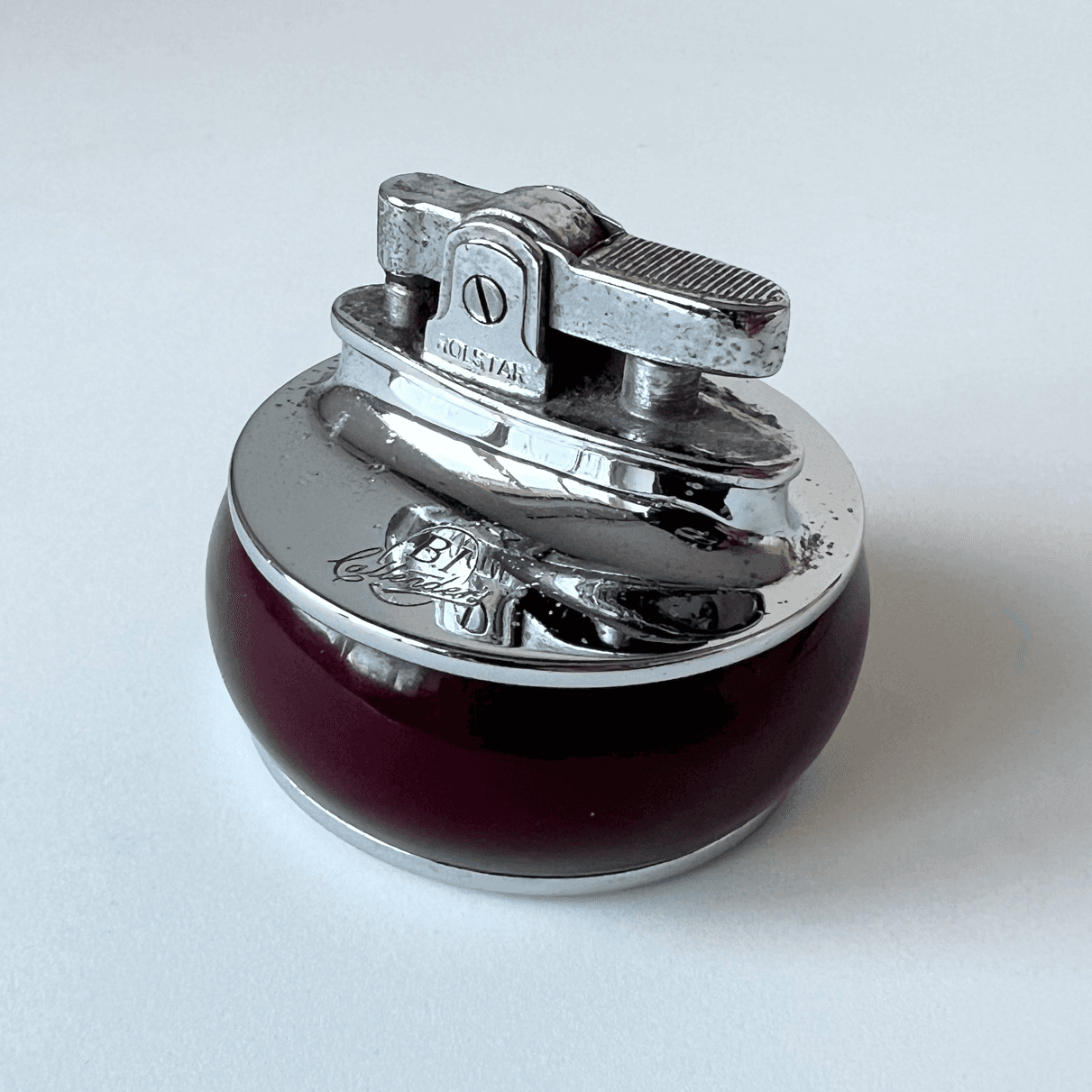 Vintage Rolstar Table Lighter with B.I. Callenders Inscription detail 1