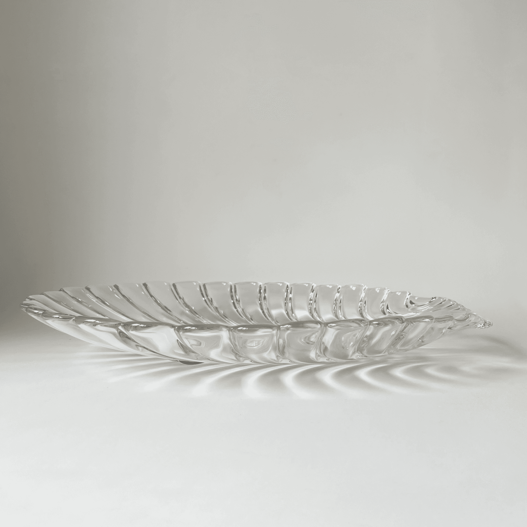 Vintage Shell & Frosted Lobster Glass Platter in the Style of Walther-Glas detail 3